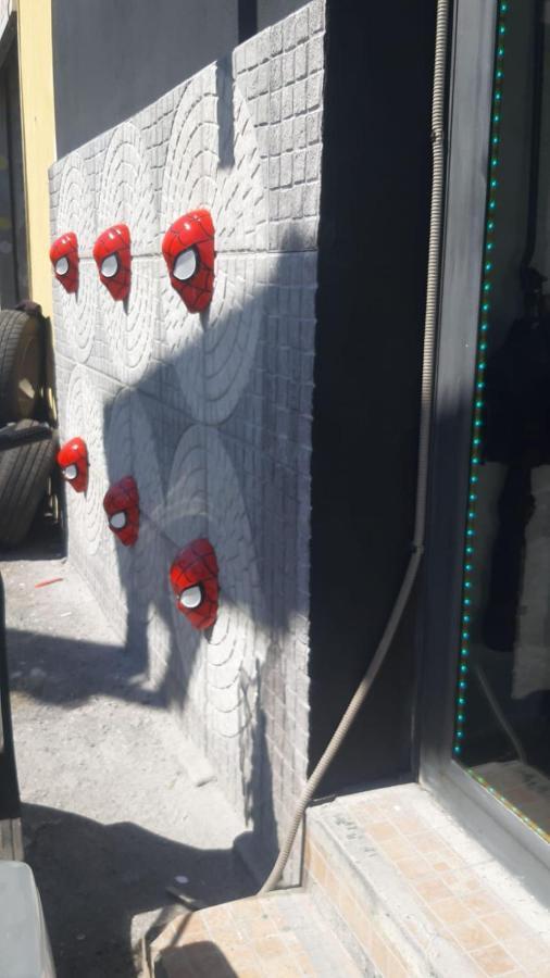 Spiderman House Hotel CTA Exterior photo